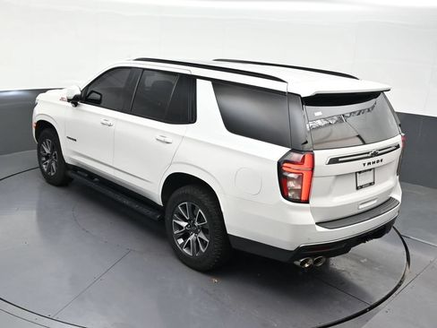 Used 2022 Chevrolet Tahoe Z71 w/ Z71 Off-Road Package AWD/4WD image 17