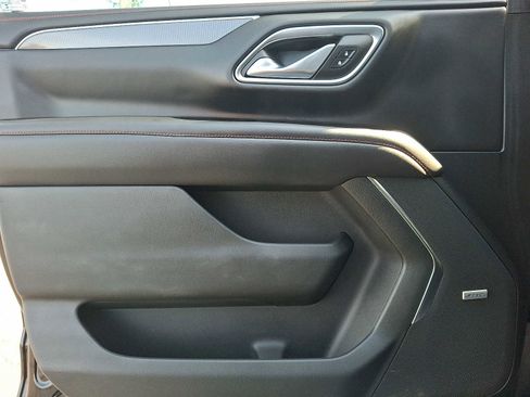 Used 2021 Chevrolet Tahoe RST image 12