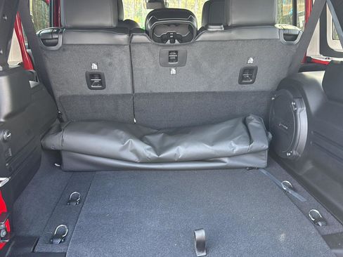 New 2026 Jeep Wrangler Unlimited Rubicon 392 w/ Quick Order Package 27X Moab AWD/4WD image 29