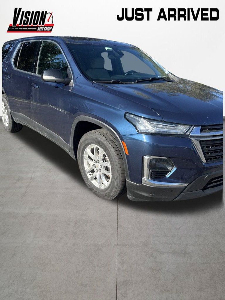 Used 2022 Chevrolet Traverse LS AWD/4WD image 7