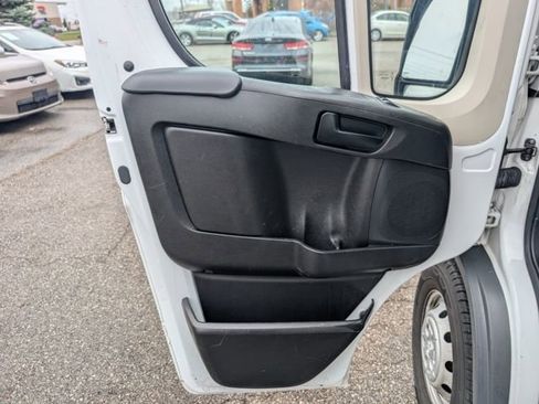 Used 2017 RAM ProMaster 1500 image 9