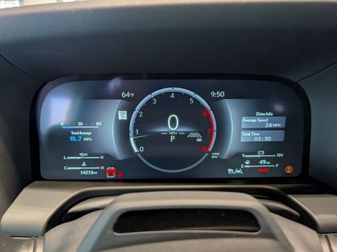 Used 2024 Lexus GX 550 w/ Accessory Package (2T) image 17