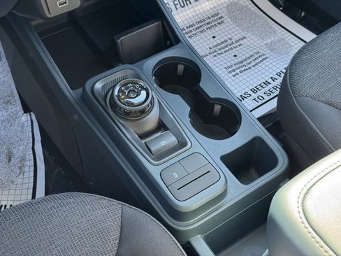 New 2025 Ford Maverick XL image 8