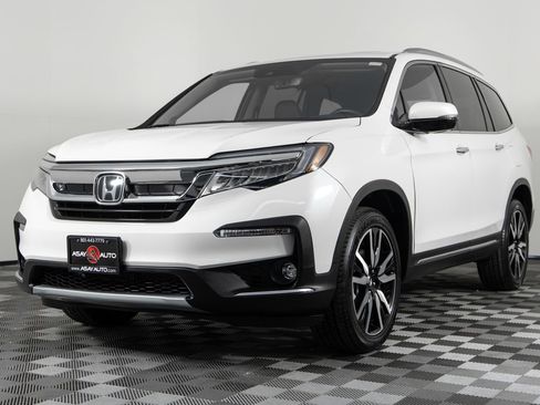 Used 2022 Honda Pilot Touring image 2