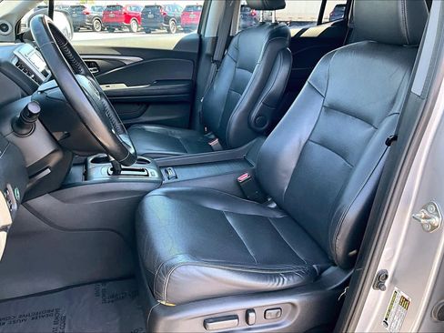 Used 2017 Honda Ridgeline RTL image 7