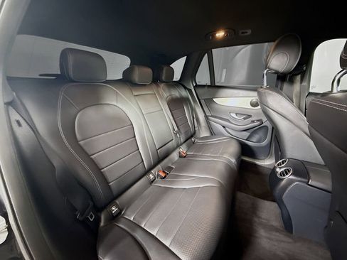 Used 2021 Mercedes-Benz GLC 300 GLC 300 w/ Premium Package image 26