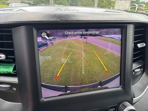 Used 2021 RAM 1500 Big Horn AWD/4WD image 33