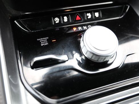 Used 2022 Jeep Wagoneer Series I w/ Premium Group I image 32