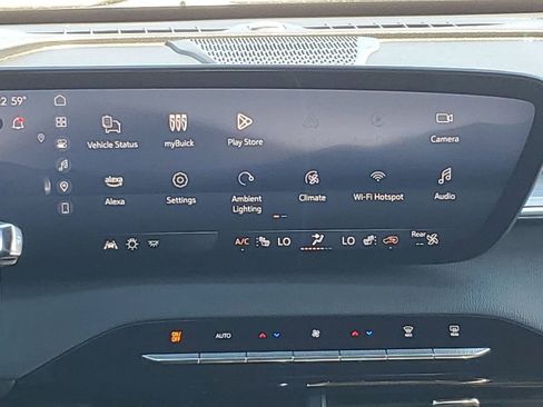 Used 2025 Buick Enclave Preferred image 27