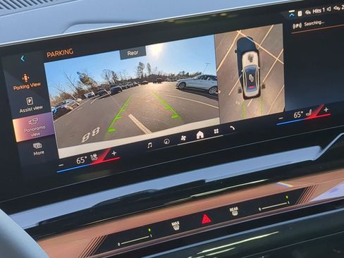 Certified 2025 BMW i5 eDrive40i w/ Premium Package image 22