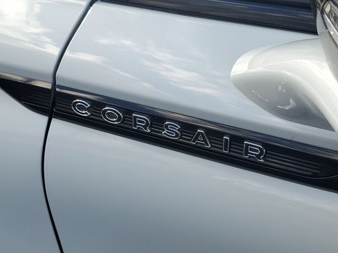 New 2026 Lincoln Corsair Premiere image 7