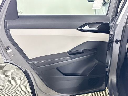 New 2026 Volkswagen Taos S image 18