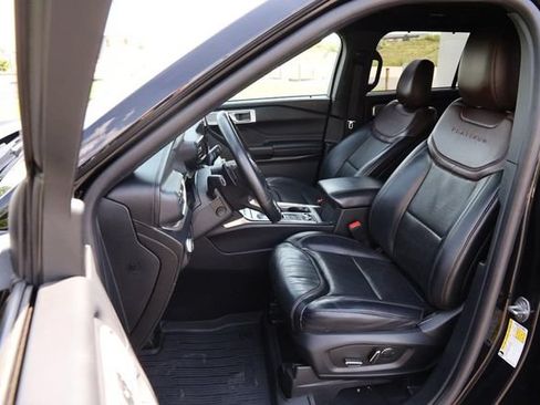 Used 2020 Ford Explorer Platinum AWD/4WD image 10