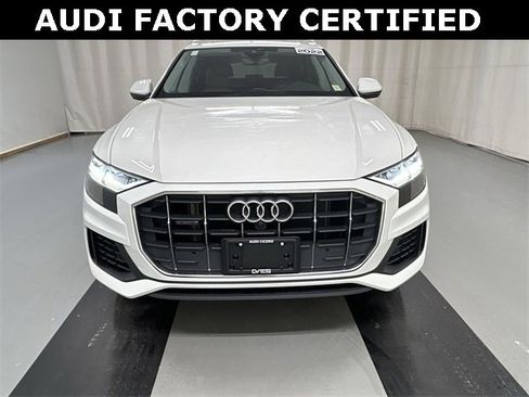 Certified 2022 Audi Q8 Premium image 3