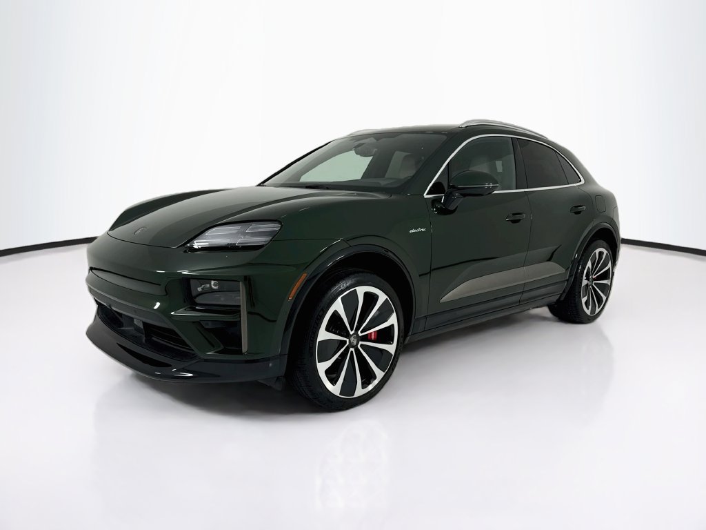 Certified 2024 Porsche Macan Turbo Electric AWD/4WD image 1