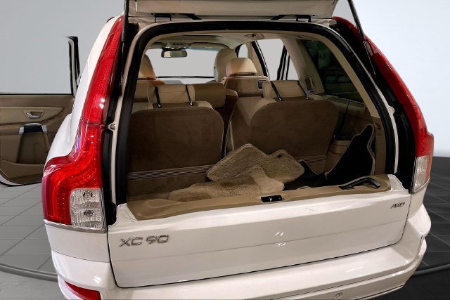Used 2014 Volvo XC90 3.2 w/ Climate Package AWD/4WD image 5