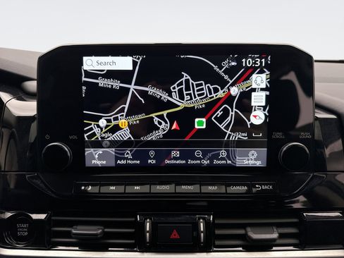 Used 2025 Nissan Pathfinder Platinum w/ Cargo Package image 15