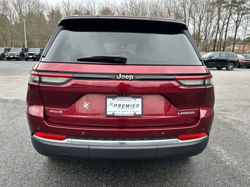 Used 2022 Jeep Grand Cherokee Laredo w/ Luxury Tech Group I AWD/4WD image 6
