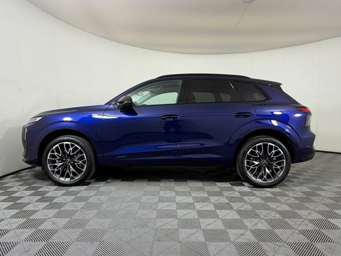 New 2026 Audi Q3 quattro 2.0T AWD/4WD image 2
