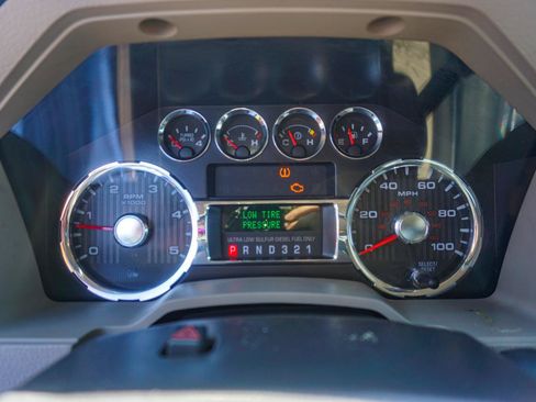 Used 2008 Ford F250 Lariat AWD/4WD image 13