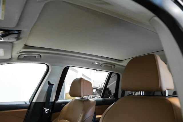 Used 2020 BMW X7 xDrive40i w/ Premium Package AWD/4WD image 28