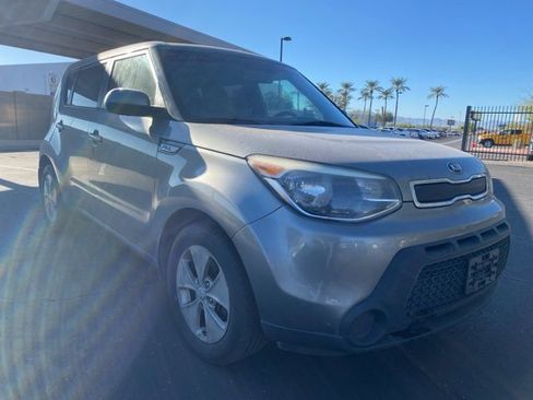 Used 2015 Kia Soul image 4