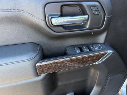 Used 2021 GMC Sierra 1500 Elevation image 22