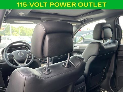 Used 2021 Jeep Grand Cherokee Laredo X AWD/4WD image 14
