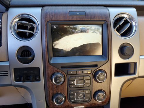 Used 2014 Ford F150 Lariat w/ Equipment Group 501A Mid image 39