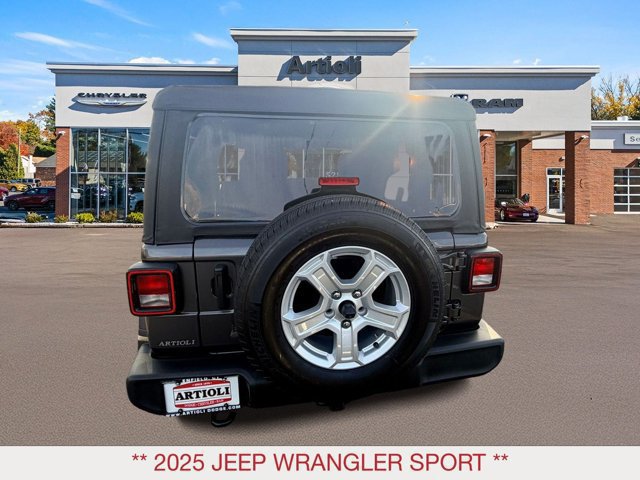 Certified 2025 Jeep Wrangler Sport AWD/4WD image 6