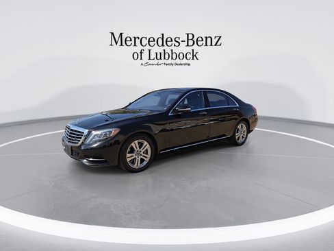 Used 2017 Mercedes-Benz S 550 Sedan image 4