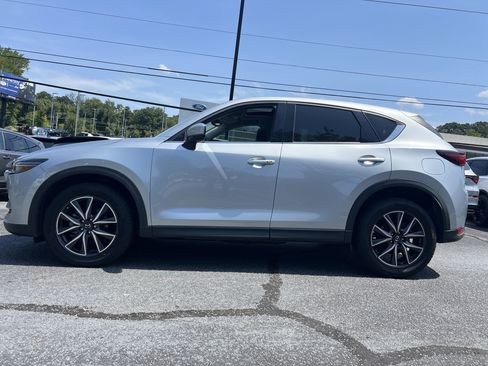 Used 2018 MAZDA CX-5 Grand Touring FWD image 2