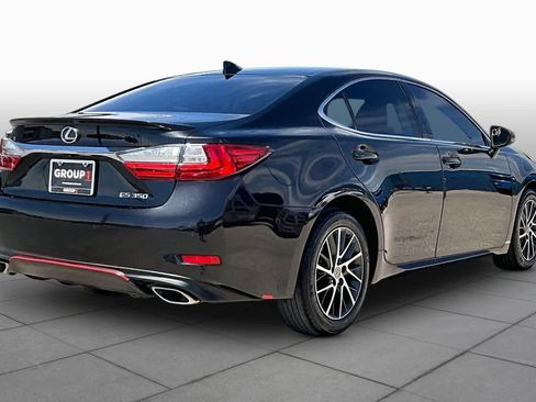 Used 2018 Lexus ES 350 w/ Luxury Package w/Wood Trim FWD image 12