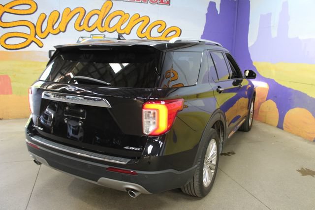 Used 2022 Ford Explorer Limited w/ Equipment Group 301A AWD/4WD image 8