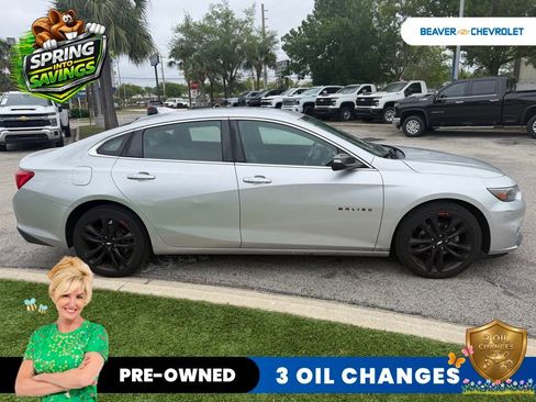Used 2018 Chevrolet Malibu LT w/ Leather Package image 3