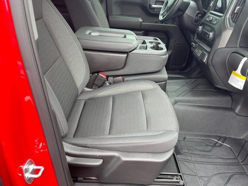 Used 2025 Chevrolet Silverado 1500 Custom w/ LPO, Dark Essentials Package image 18