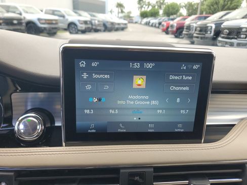 Used 2021 Lincoln Corsair FWD image 23