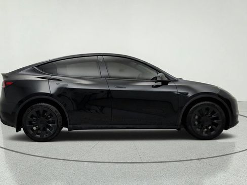 Used 2021 Tesla Model Y Long Range AWD/4WD image 4