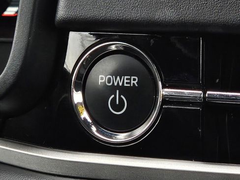 Used 2024 Mitsubishi Outlander SE image 23