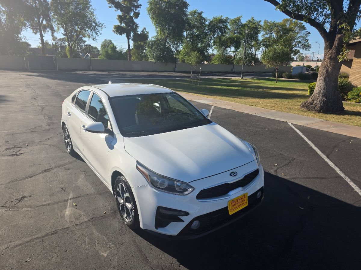 Used 2020 Kia Forte LXS FWD image 1