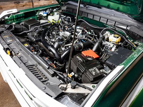 Used 2025 Ford Bronco Outer Banks image 40