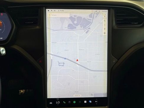 Used 2018 Tesla Model S 100D image 13