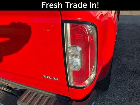 Used 2016 GMC Canyon SLE w/ SLE Convenience Package image 10