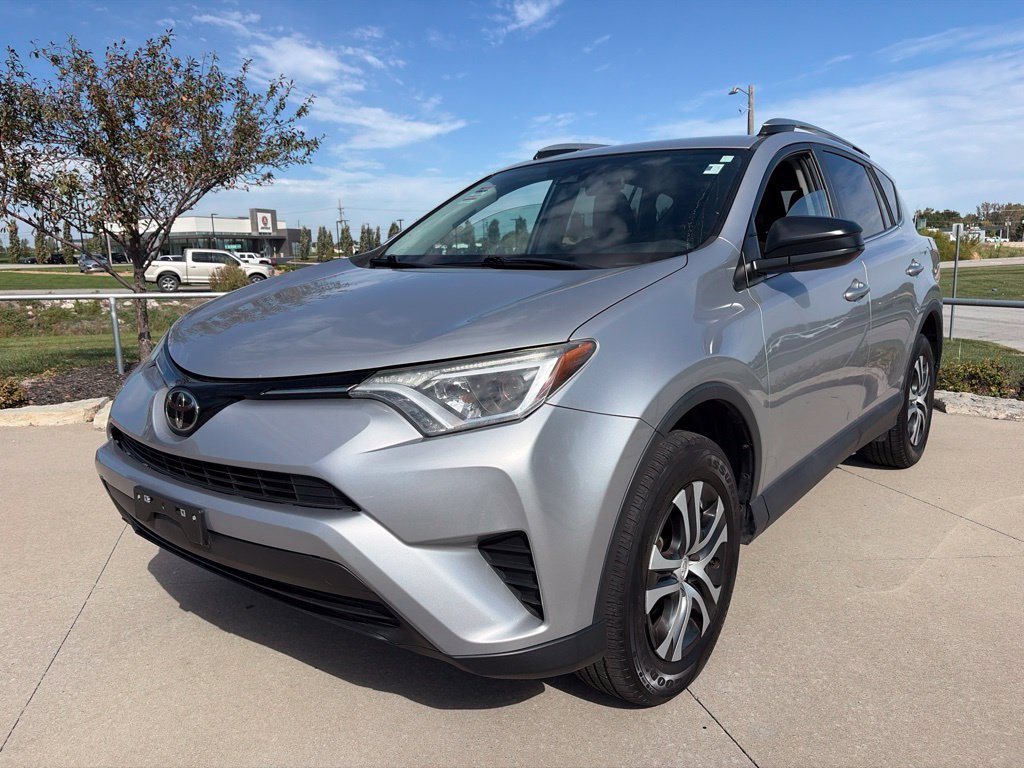 Used 2017 Toyota RAV4 LE w/ All Weather Liner Package AWD/4WD image 4