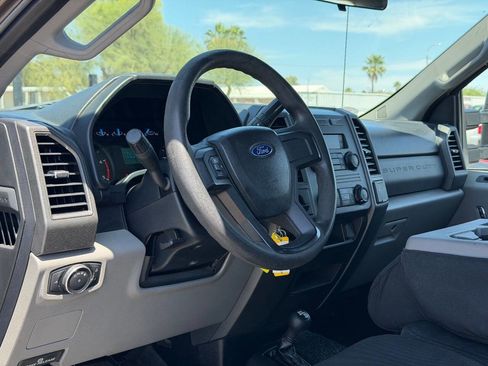 Used 2017 Ford F350 XL w/ Power Equipment Group AWD/4WD image 20