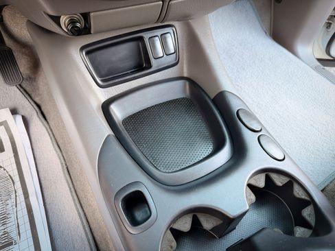 Used 2005 Toyota Tundra SR5 image 15