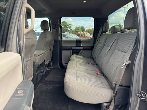 Used 2015 Ford F150 XLT AWD/4WD image 16