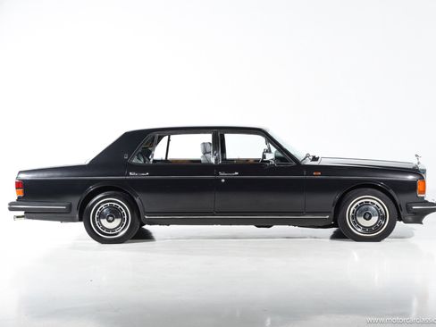 Used 1993 Rolls-Royce Silver Spur II image 9