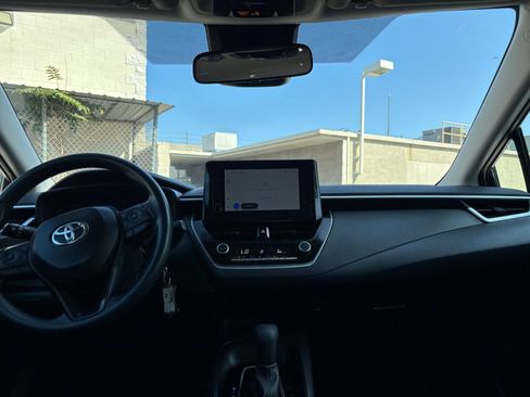 Used 2025 Toyota Corolla LE FWD image 32