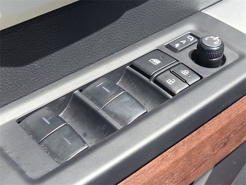 Used 2023 Toyota Sequoia Capstone image 17